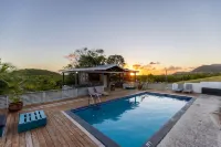 South Coast Horizon - Pools