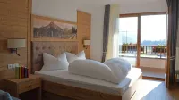 Hotel Trenker فنادق في Mareo
