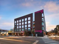Moxy Austin - University Hotels near The University of Texas at Austin
