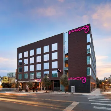 Moxy Austin - University Hotels near Zilker Metropolitan Park