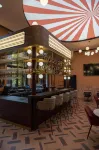 ClapClap Hôtel, Food & Bar