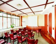 Hôtel Au Petit Caporal Hotels in Maisons-Alfort