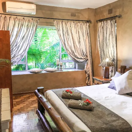 Ingwenya Lodge