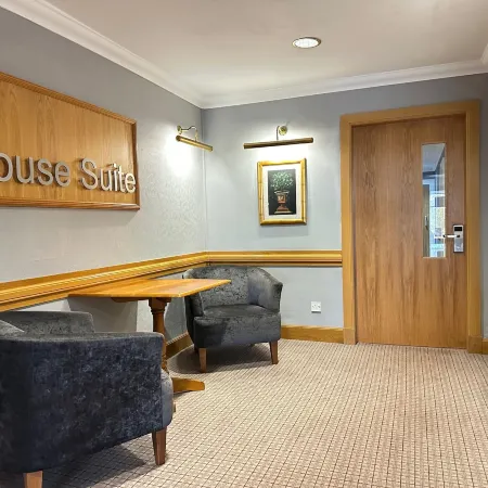 Hill Park Hotel