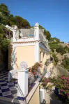 Hotel Villa Pandora Hotel dekat Castello di San Nicola de Thoro-Plano