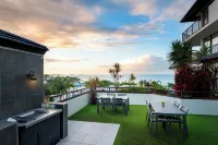 at Water's Edge Resort - parking