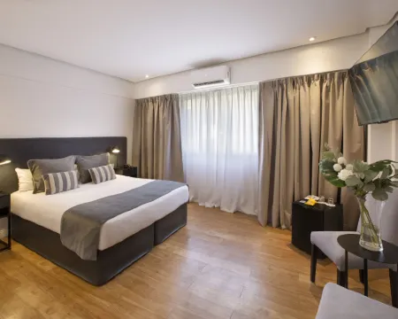 Hotel Waldorf โรงแรมในบัวโนสไอเรส