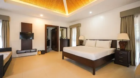 Hijo Resorts Davao Отели в г. Тагум Сити