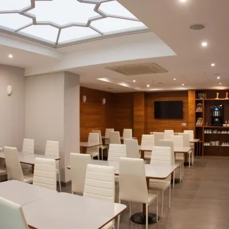 Hotel Torico Plaza