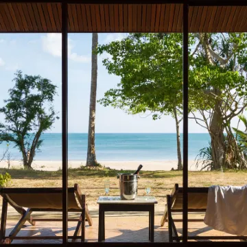 Anda Lanta Resort Hotels near Sanggaou Beach