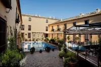Hotel Alcázar de la Reina - カップル