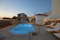 Koukounari Apartments - Pools