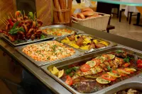 Oasis Hotel & Spa - breakfast