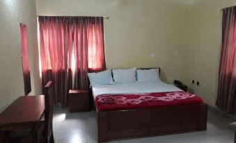 Filbon Hotel & Gardens