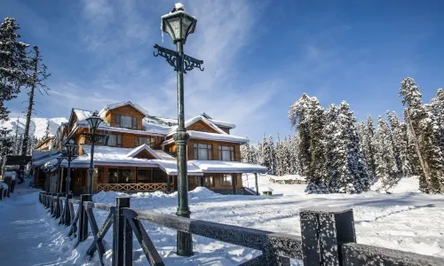 Hotel Heevan Retreat