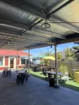 Queensport Tavern and Motel Hotels in Wynnum