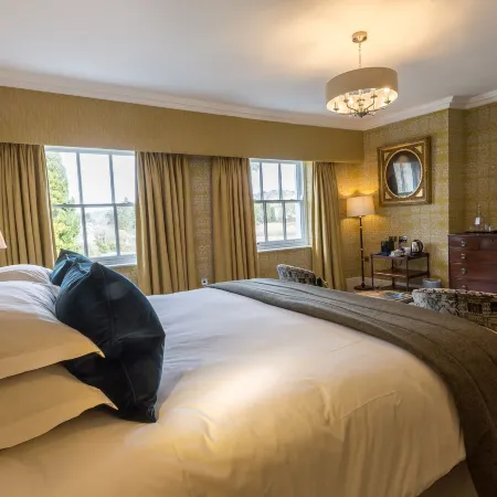 Storrs Hall Hotel