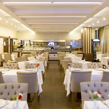 The Grand Mira Business Hotel Отели рядом с достопримечательностью «Станция метро Pendik»