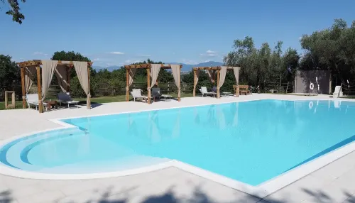 Borgo Pallavicini Mori Hotel a Sacrofano