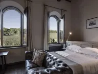 Castel Monastero
