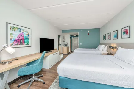 查爾斯頓機場希爾頓花園酒店