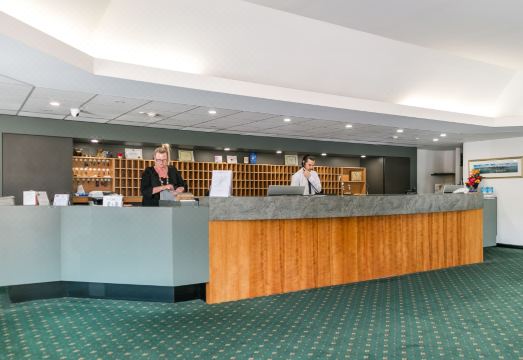 그레이트 이스턴 모터 로지