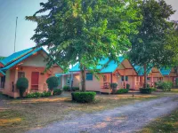 Mourakot Resort Hotel a Phatthana Nikhom