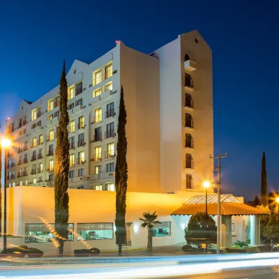 Fiesta Inn Express Chihuahua Hotels in der Nähe von Museo Histórico de la Revolución