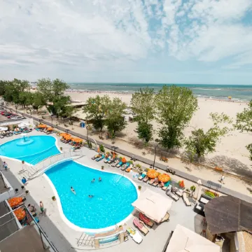 Bavaria Blu Hotel and Conference Centre