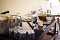 Casa Wilson Inn - breakfast