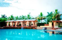 Torarica Resort - Pools