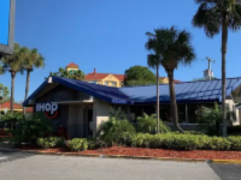 Travelodge by Wyndham Lakeland Hotels in Lakeland