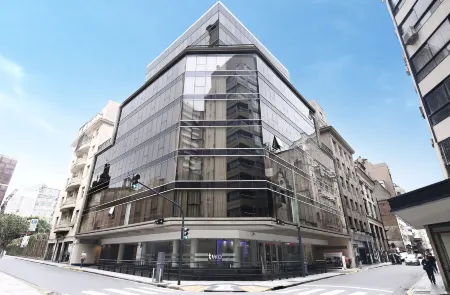 Two Hotel Buenos Aires Отели рядом с достопримечательностью «Манзана де лас Лусес»