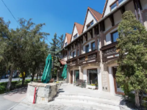 Révész Hotel, Restaurant and Rosa Spa Hotels in Gyor