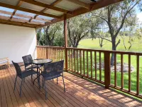 A1 Motels and Apartments Port Fairy فنادق في بورت فيري