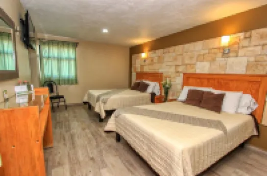 Hotel Mansion del Cantador