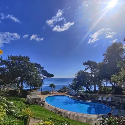 The Osborne Hotel Hotels near Meadfoot Beach