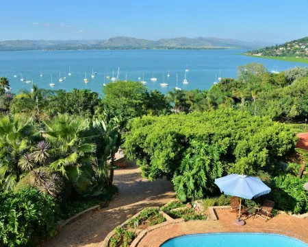 Stirling Manor Boutique Guest House Hotels in Hartbeespoort