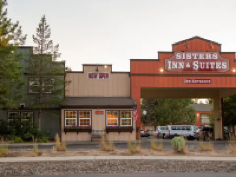 Sisters Inn & Suites Hotels in Sisters