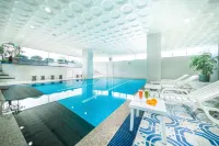 Seogwipo KAL Hotel - Beach
