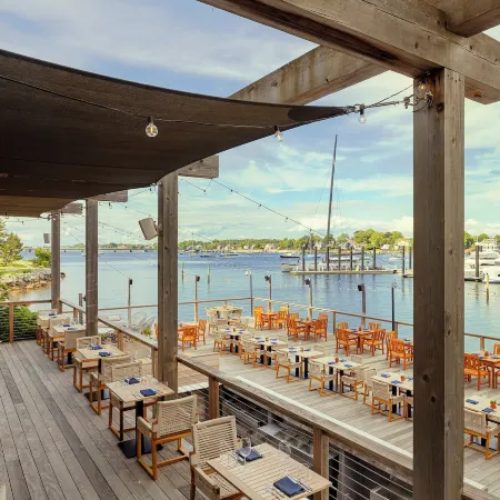 Newport Harbor Island Resort