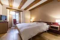 Le Rive Sud Hotels in Lully