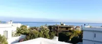 Peskesi Ikaria - Pemandangan Pantai
