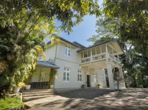 マウント フレニオン マナー バイ セブン エンジェルス