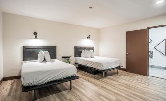 The Greens Hotel - Stockton Blvd