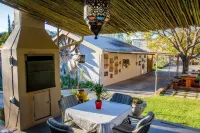 Mirabel Guesthouse Hotels in Parys