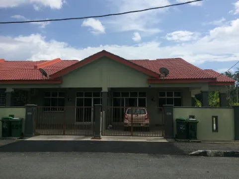 Aushaf Homestay Changlun Hotels in Temin