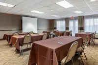 Comfort Inn & Suites Geneva- West Chicago Hotels in Sankt Charles
