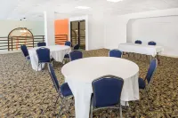 Howard Johnson by Wyndham Williamsburg Hotels in James City County