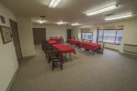 Sunnyside Inn and Suites